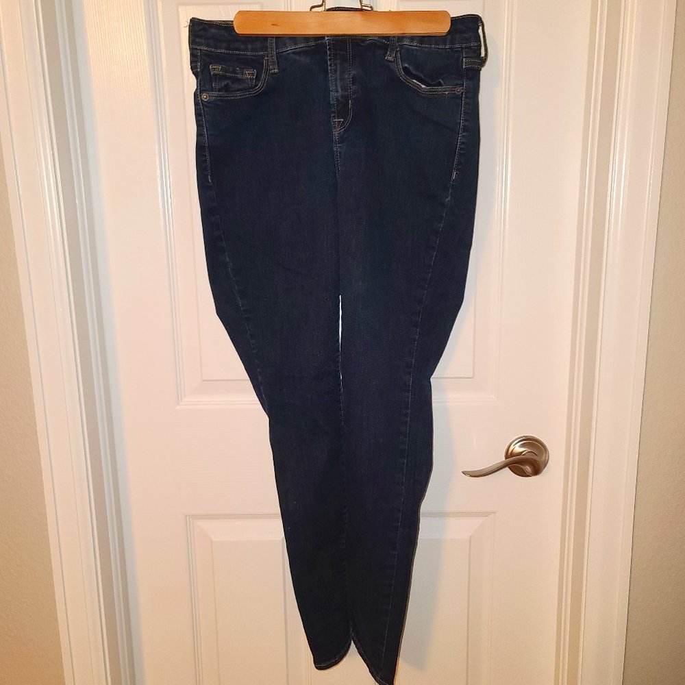 Old Navy Rockstar Petite Dark Wash Skinny Jeans